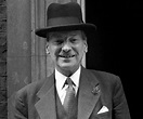 Clement Attlee Biography - Childhood, Life Achievements & Timeline