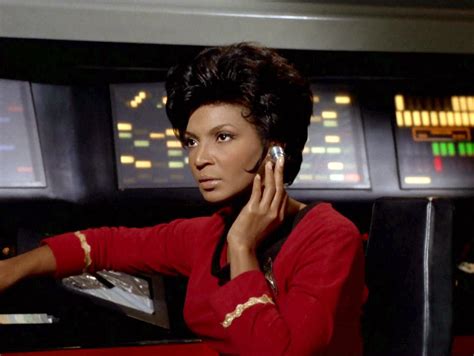 Star Trek Icon Nichelle Nichols Ashes Will Be Sent To Space Syfy Wire