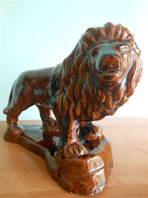 Bolesławiec Online Museum Lion Ceramic Figurine