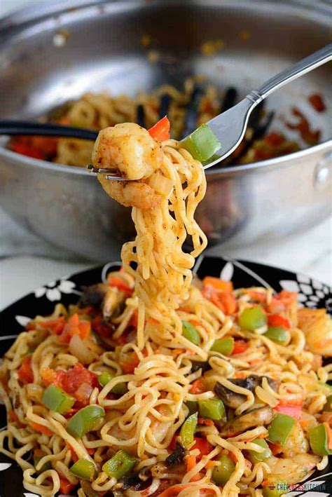 Instant Stir Fry Noodles With Shrimps And Vegetables Chef Lolas Kitchen