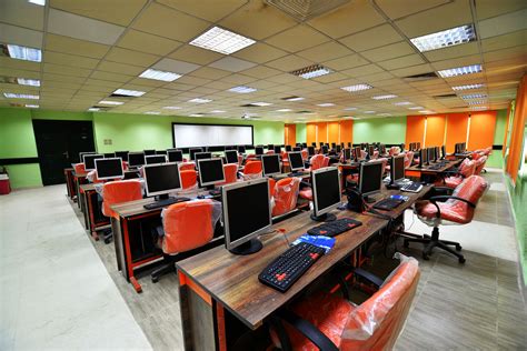 Computer Eng Facilities