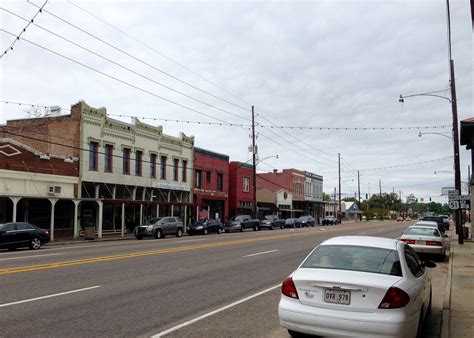 The One Louisiana Town Thats So Perfectly Southern