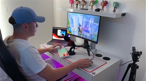 The Ultimate Fortnite Gaming Setup Youtube