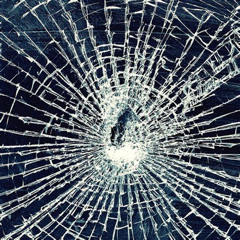 Tons of awesome cracked laptop screen wallpapers to download for free. 6 Broken Screen Wallpapers Prank For Windows And Mac Laptops