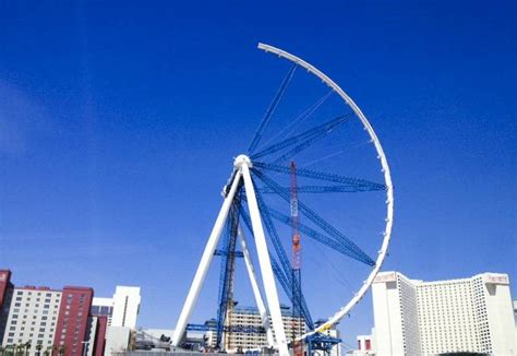 Worlds Largest Observation Wheel Coming Together On The Las Vegas