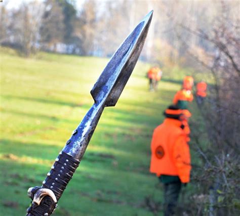 The Best Survival Spear Our Top 5 Picks For Hunting Fishing And Self