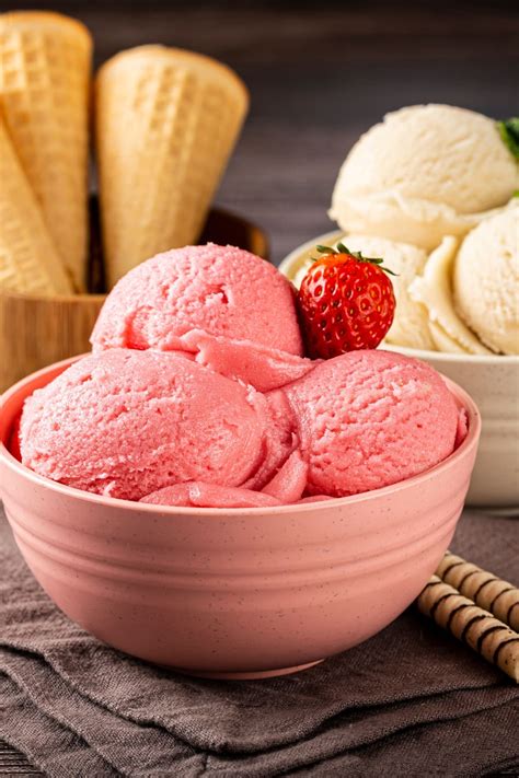 Homemade Strawberry Ice Cream Easy Recipe Insanely Good