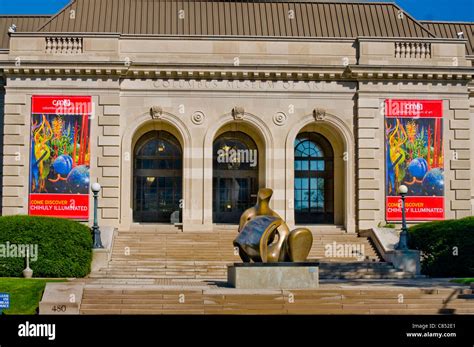 Columbus Museum Of Art In Columbus Ohio With The Reclining Figure