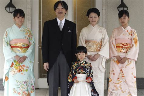 Japans Princess Mako And Husband Kei Komuro To Move To Nyc