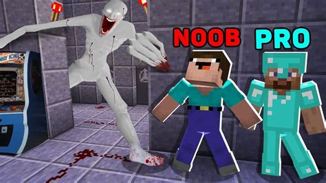Minecraft Noob Vs Pro Noob And Pro Hide From Scp 096 Challenge 100