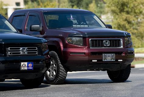 Rancho, truxxx and skyjacker all make a lift kit for the ridgeline that will lift it about 2 in the front and 2 inch kit that works ok meaning the ridgeline was not meant to go the places the fj cruiser or jeep wrangler was but it is comparable to the jeep. 2" Lift? How can you tell? - Honda Ridgeline Owners Club ...