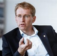 Daniel Günther: CDU-Ministerpräsident offen für Koalitionen mit der ...