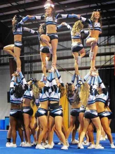 I Love This Creativity Of A Stunt Formation Genius Cheerleading Cheer Stunts Cool Cheer Stunts
