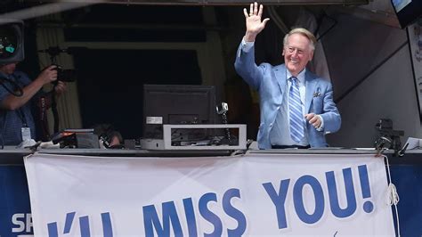 Dodgers Honor Legendary Broadcaster Vin Scully With Tribute Before Mets