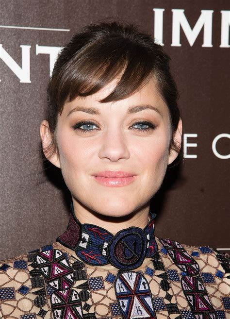 Marion Cotillard Hair Hairstyles With Bangs Cool Hairstyles Medium Length Hair Styles Short