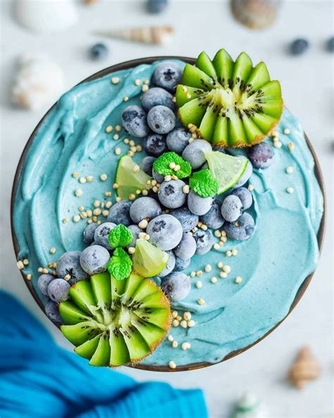 10 Best Plant Based Smoothie Bowls