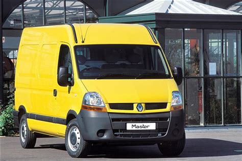 Renault Master Van Review 2003 2010 Parkers