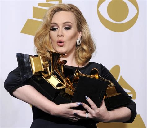 Adele Keeps Rolling Voted Entertainer Of The Year