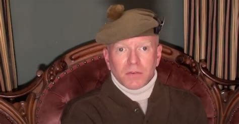 Crowder's art correspondent on hunter biden photography! Judge Dismissed Hunter Biden Laptop Repairman's Lawsuit Against Twitter the Same Day It Was ...