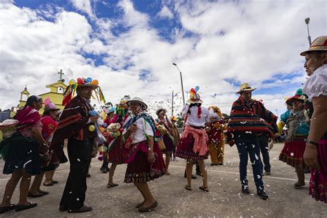 El Taita Carnaval De Tarqui Una Fiesta Para Agradecer Y Pedir