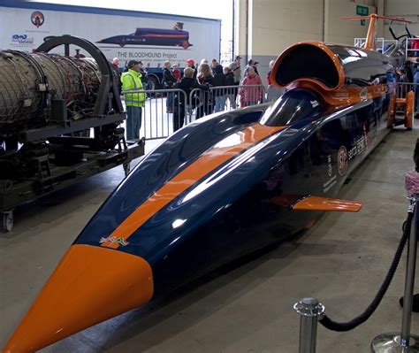 Name your car bloodhound and it needs to be something special. raajadheeben: BLOOD HOUND supersonic car ready to hit ...