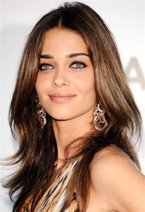Many women with blue eyes have fair skin. Makeup for Brown Hair and Hazel Eyes