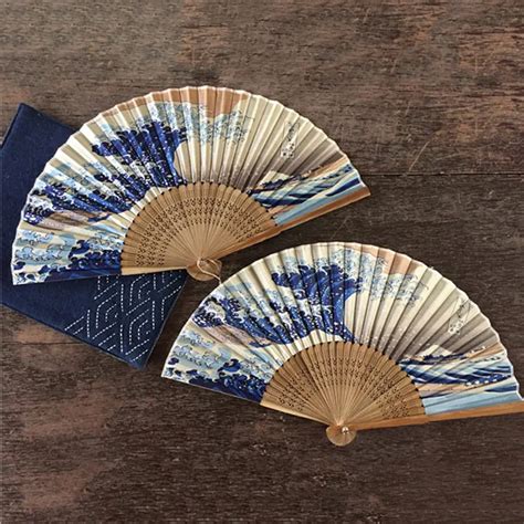 1pcs Real Silk Hand Fan Japanese Folding Fan Mount Fuji Kanagawa Waves