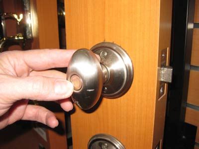 If it is, slide a credit card you don't mind damaging between the lock and the door frame. Easy, Illustrated Instructions on How to Unlock the ...