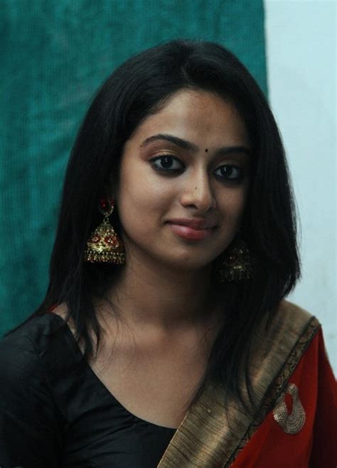 Gauthami Nair Hot Picture In Red Saree Hot Photo Fair Usage