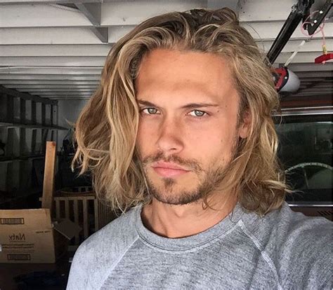 Pin By Taylor Bell On Blonde Beauties Long Hair Styles Men Chin