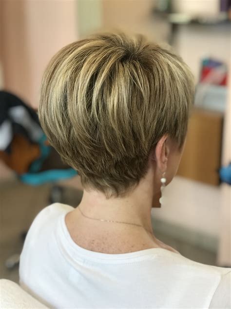 Short Layered Stacked Bob Pixie Short Hairstyle Trends The Short