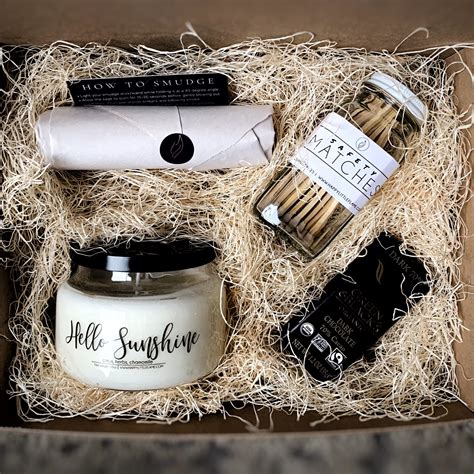 11 Best Candle Subscription Boxes In 2023 Clothedup