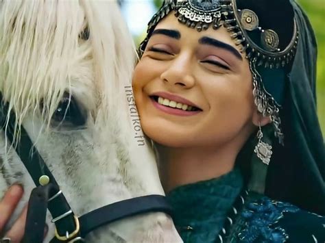 pin by noor 💕👑 on bala khatoon turkish women beautiful beauty hacks dark circles turkish beauty