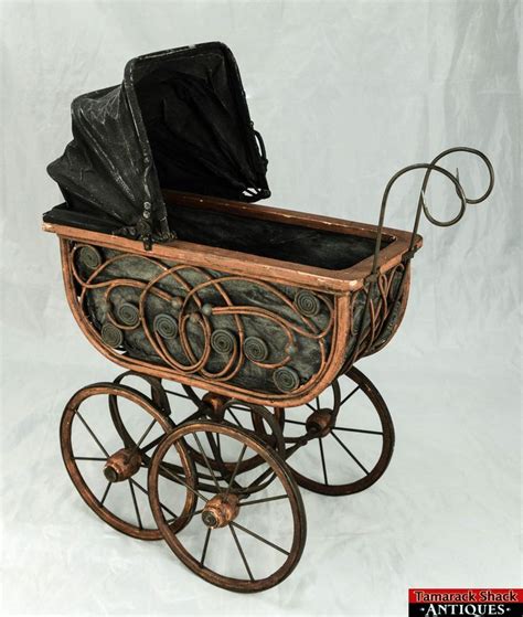 Old Fashioned Baby Doll Carriage