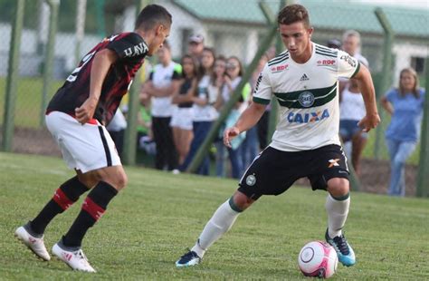 Informações detalhadas sobre plantel, resultados, tabelas, golos marcados, golos sofridos, cleansheets, am, acima de 2,5 e muito mais. Coritiba vs Brasil de Pelotas Soccer Prediction 9 May 2018 ...