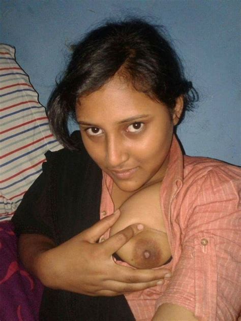 Indian Village Girl Showing Her Boobs Pics Xhamster