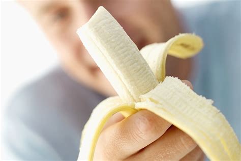 Are Bananas Bad For You 3 Myths Debunked Food And Nutrition Magazine