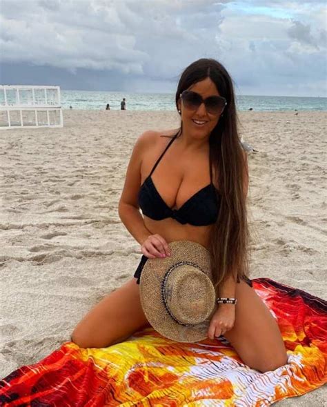 These Gorgeous Pictures Of Football Referee Claudia Romani Will Steal