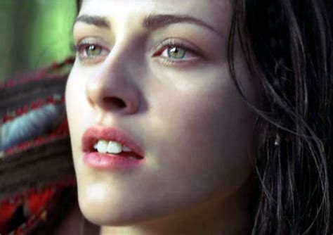 Snow White And The Huntsman Sequel Fast Track