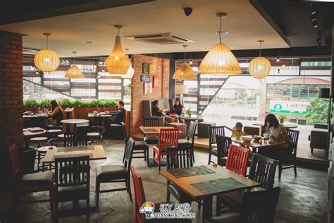 U can also enjoy breakfast, lunch and dinner.taste is so so. Le Pollidor Cafe @ Bandar Puteri Puchong