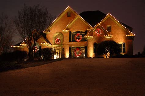 It makes an attractive centerpiece for your patios, backyards and garden. C9 outdoor christmas lights - all about spreading joy and ...