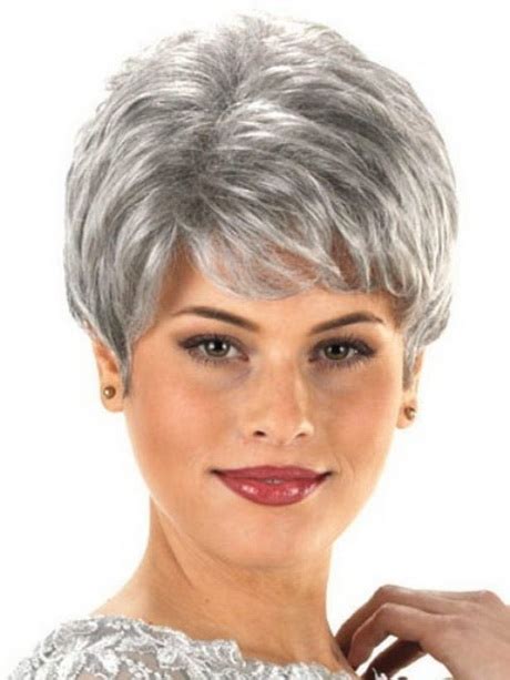 Short Haircuts For Older Women With Round Faces Beauty And Style