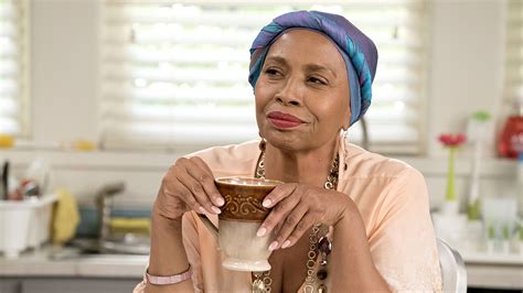 Hello and welcome to the official facebook of author jennifer lewis! Jenifer Lewis Has Thoughts on Auditions: "Are You Out of ...