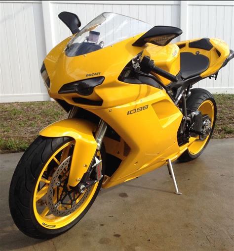 Price and other details may vary based on size and color. Ducati 1098, Testastretta Evoluzione, Rare Yellow
