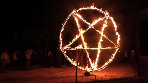 Inside The Horrific Mexican Satanist Black Mass Daily Mail Online
