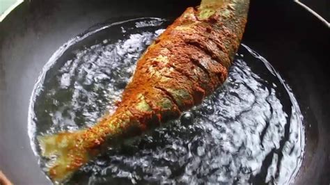 Whole Fish Fry Recipe How To Fry A Complete Fish In A Pan Youtube