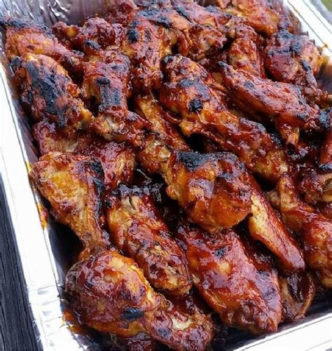 Preheat the oven to 450 degrees f. 3 Ingredient Crockpot BBQ Chicken Wings | Recipe | Chicken ...