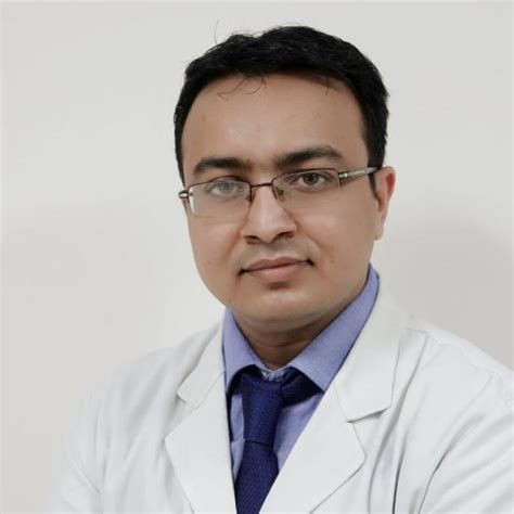 Dr Varun Kumar Agarwal Surgical Oncologist Agra