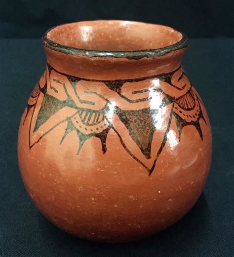Native American Maricopa Pottery Jar By Grace Monahan Ca 1970 1037