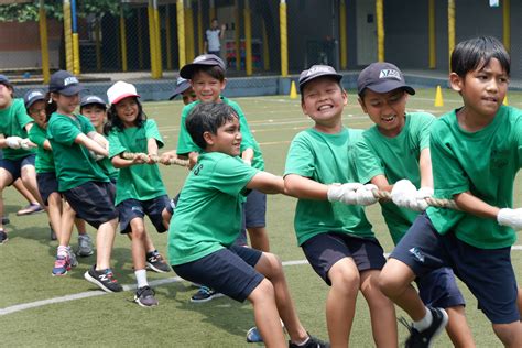 Ўзбек ва жаҳон спортига оид энг сўнгги янгиликлардан биринчилардан бўлиб фақат sports.uz да хабардор бўлинг. Primary Sports Carnival 2017 - ACG School Jakarta